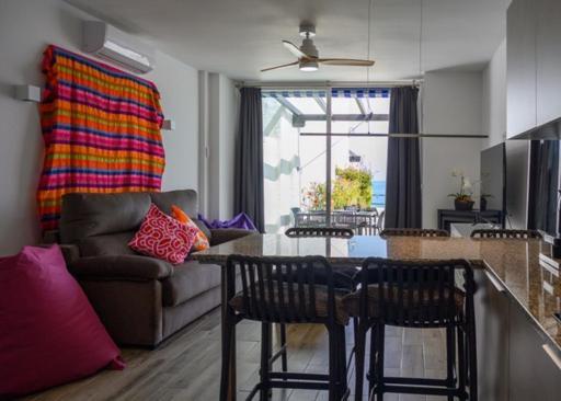 Newly Renovated 2 Bedroom Beachfront House Sitio de Calahonda Exteriér fotografie