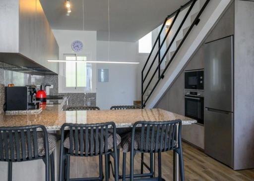 Newly Renovated 2 Bedroom Beachfront House Sitio de Calahonda Exteriér fotografie
